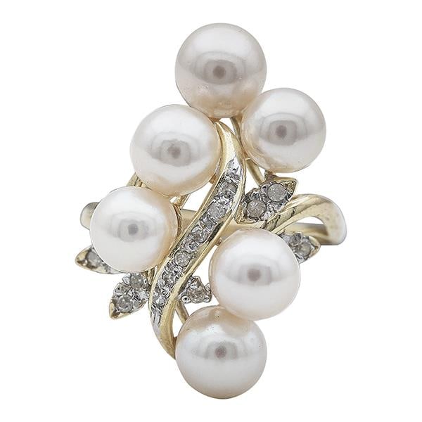 14k Yellow Gold Pearl and Diamond Ring: METAL: 14k Yellow Gold. GEMSTONES: Pearls measuring approx. 6-6.5mm, Diamonds approx. 0.35 ctw, diamonds I3 Clarity. MEASUREMENTS: Finger Size 7, top is 26mm x 15mm. MARKED: 14k, 585, maker's mark