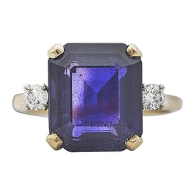 18k Yellow Gold Amethyst and Diamond Ring