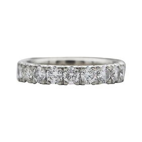 18k White Gold Diamond Eternity Band Ring
