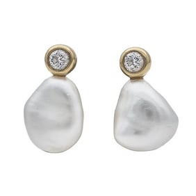 A Pair of 18k Yellow Gold Diamond and Baroque Pearl Earrings