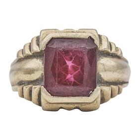 14k Yellow Gold Ruby Ring