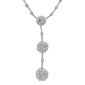 18k White Gold Diamond Cluster Drop Pendant Necklace