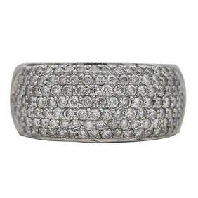 18k White Gold Pavé-Set Diamond Band Ring