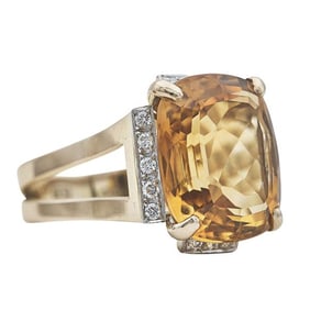 14k Yellow Gold Cushion-Shaped Citrine and Diamond Ring