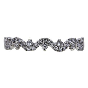 14k White Gold Diamond Scalloped Band Ring