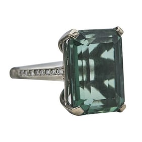 18k White Gold Emerald-Cut Green Quartz and Diamond Cocktail Ring