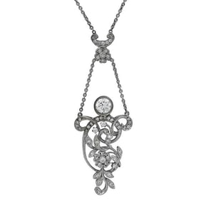 14k White Gold Diamond Floral Pendant Necklace