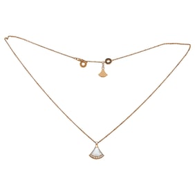 Bvlgari Bulgari Divas' Dream 18K Rose Gold Mother-of-Pearl and Diamond Pendant Necklace