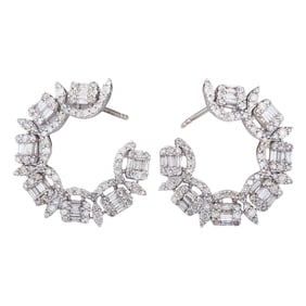 14K White Gold Diamond Illusion Wreath Hoop Earrings