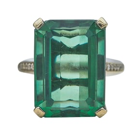 18K White Gold Emerald-Cut Green Quartz and Diamond Cocktail Ring