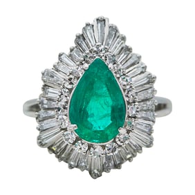 Platinum Pear-Shaped 2 carat Emerald and Diamond Ballerina Ring