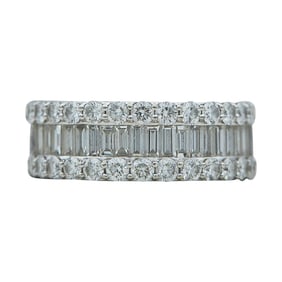 14K White Gold Round and Baguette-Cut Diamond 2.00 ctw Band Ring