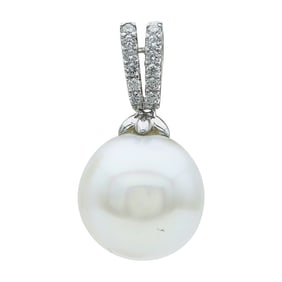 18K White Gold 14.8mm South Sea Pearl and Diamond Pendant