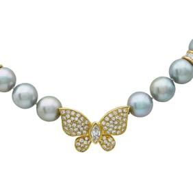 18K Yellow Gold Silver Blue Pearl and Diamond Necklace With Removable Diamond Butterfly Brooch Clasp
