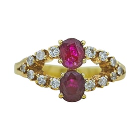 18K Yellow Gold Oval-Cut Ruby and Diamond Split Shank Ring