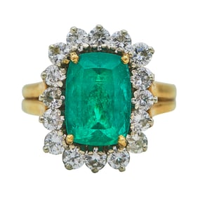 18K Yellow Gold Emerald and Diamond Halo Cluster Ring
