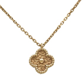 Van Cleef & Arpels Sweet Alhambra 18K Rose Gold Pendant Necklace