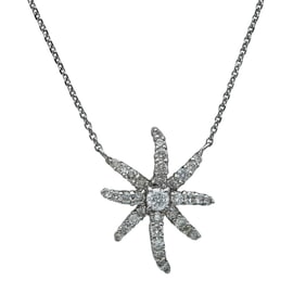 14K White Gold Diamond Star Pendant Necklace