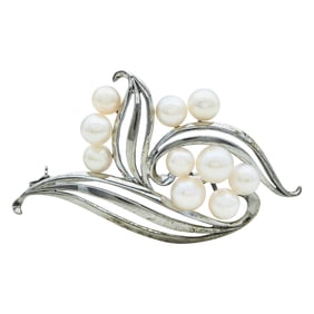 Mikimoto Silver Akoya Pearl Stylized Leaf Brooch Pin