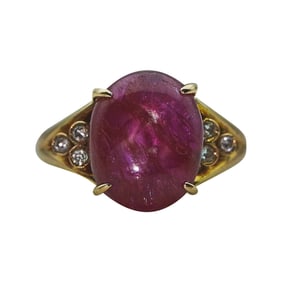 18K Yellow Gold Star Ruby and Diamond Ring