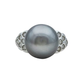 18K White Gold 13mm Tahitian Pearl and Diamond Ring