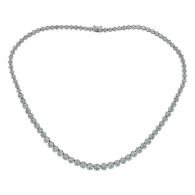 14K White Gold Diamond approx. 5 ctw Graduated Floral Cluster Necklace