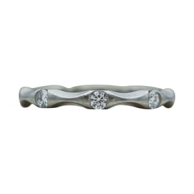 Platinum Diamond Scalloped Band Ring