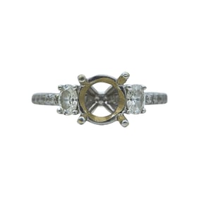 18K White Gold Diamond Engagement Ring Setting