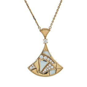 Bvlgari Bulgari Divas' Dream 18K Rose Gold Mother-of-Pearl and Diamond Pendant Necklace