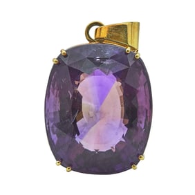 18K Yellow Gold Cushion-Cut Amethyst Pendant
