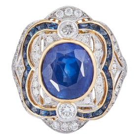 18K Yellow Gold 6.21 carat Oval-Shaped Natural, Heated Sapphire and Diamond Ring