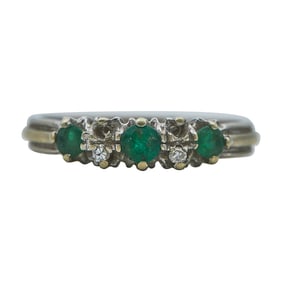 18K White Gold, Emerald, and Diamond Band Ring