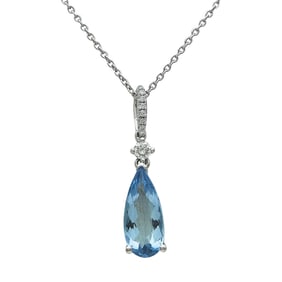 18K White Gold, Pear Cut Aquamarine, and Diamond Pendant Necklace