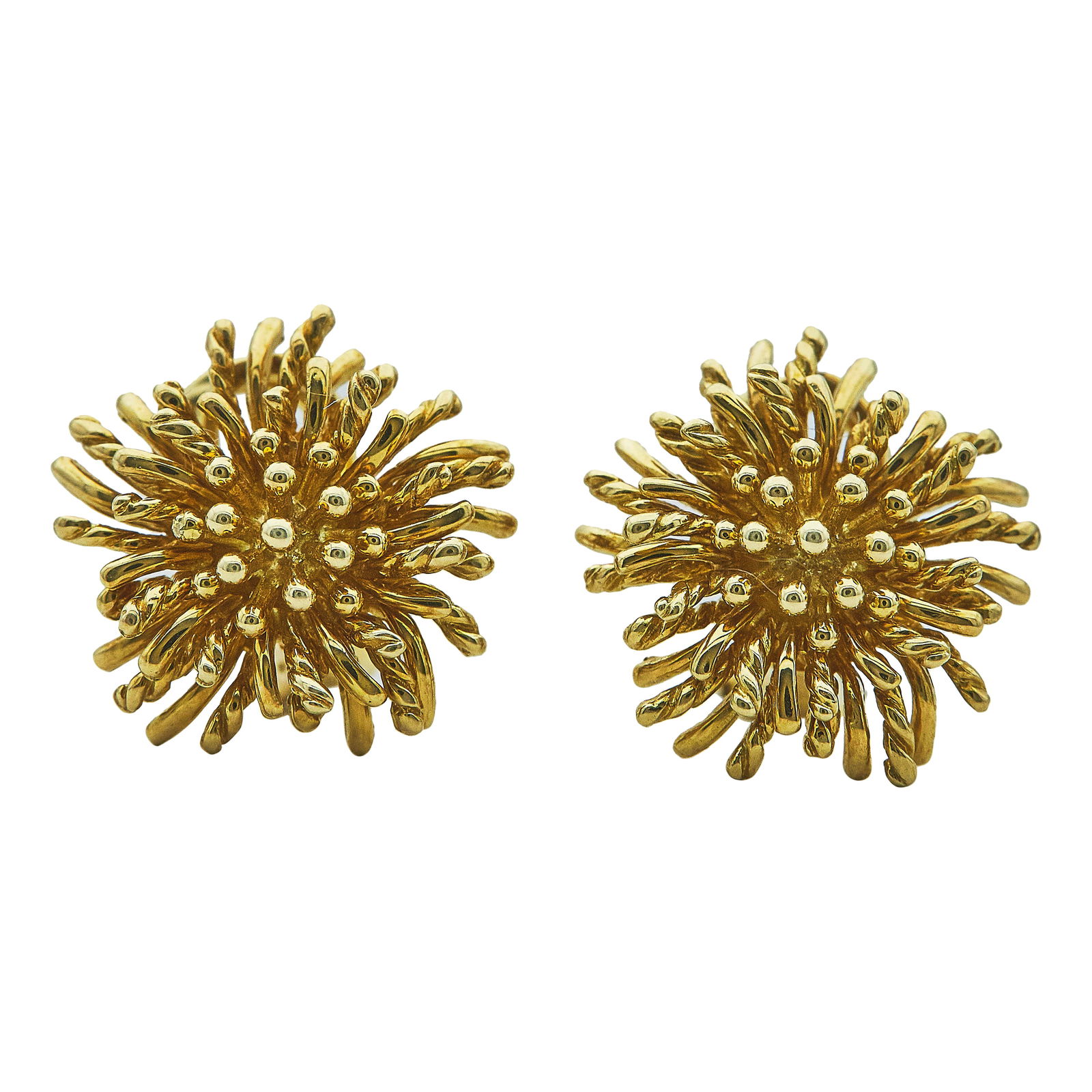 McTeigue & Co. 18K Yellow Gold Flower Earrings: BRAND: McTeigue; METAL: 18K Yellow Gold; STAMPED: MC, 18K; CONDITION: Pre-owned, Very Good; ITEM WEIGHT (GRAMS): 11.7 g; MEASUREMENTS: Earrings 3/4 inch in diameter; ADDITIONAL COMMENTS: With omega ba