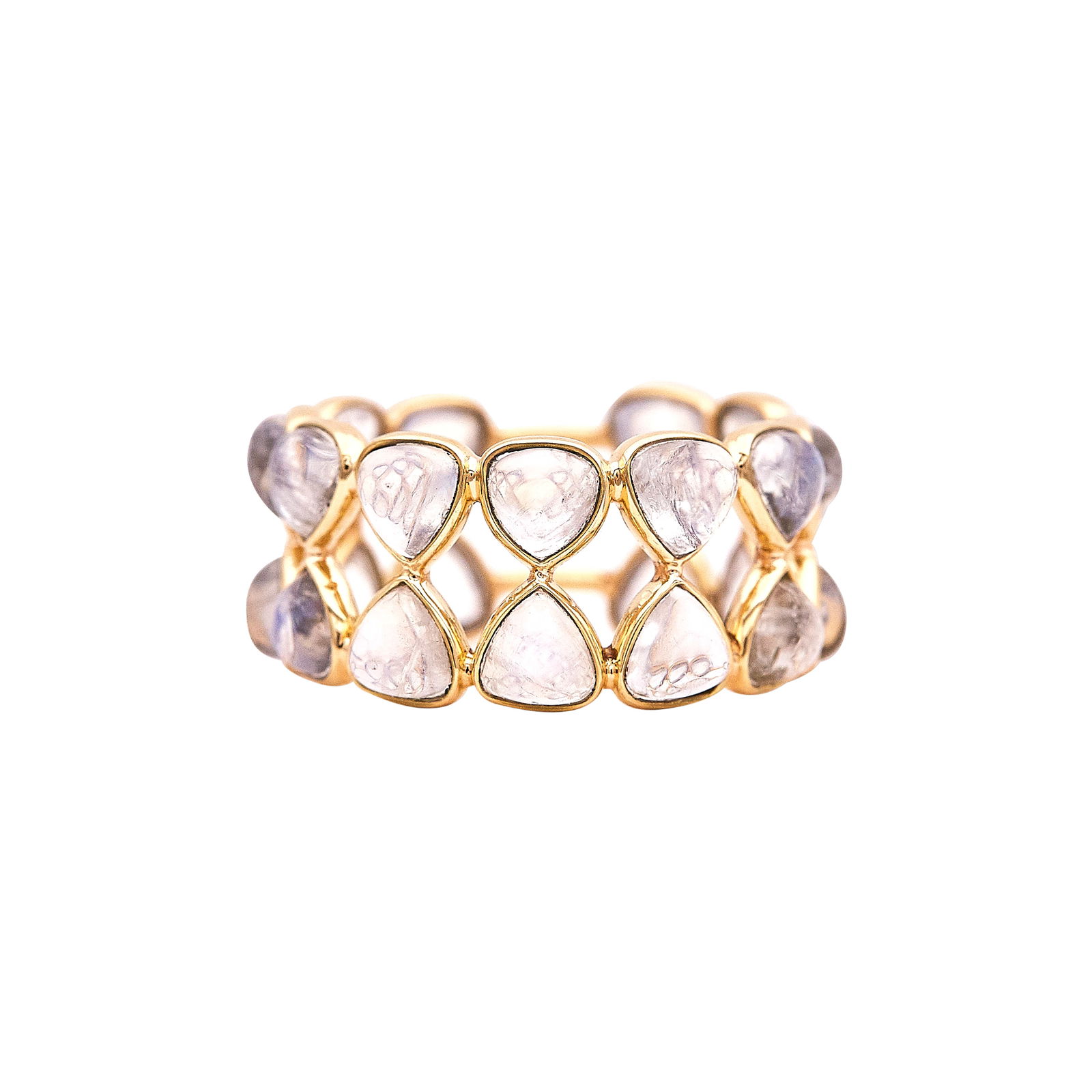 18K Yellow Gold and Moonstone Band Ring: METAL: 18K Yellow Gold; GEMSTONES: Moonstone; TESTED: 18K Yellow Gold; CONDITION: Pre-owned, Very Good; ITEM WEIGHT (GRAMS): 3.67 g; MEASUREMENTS: Ring size 6 1/2, Ring 3/8 inch wide