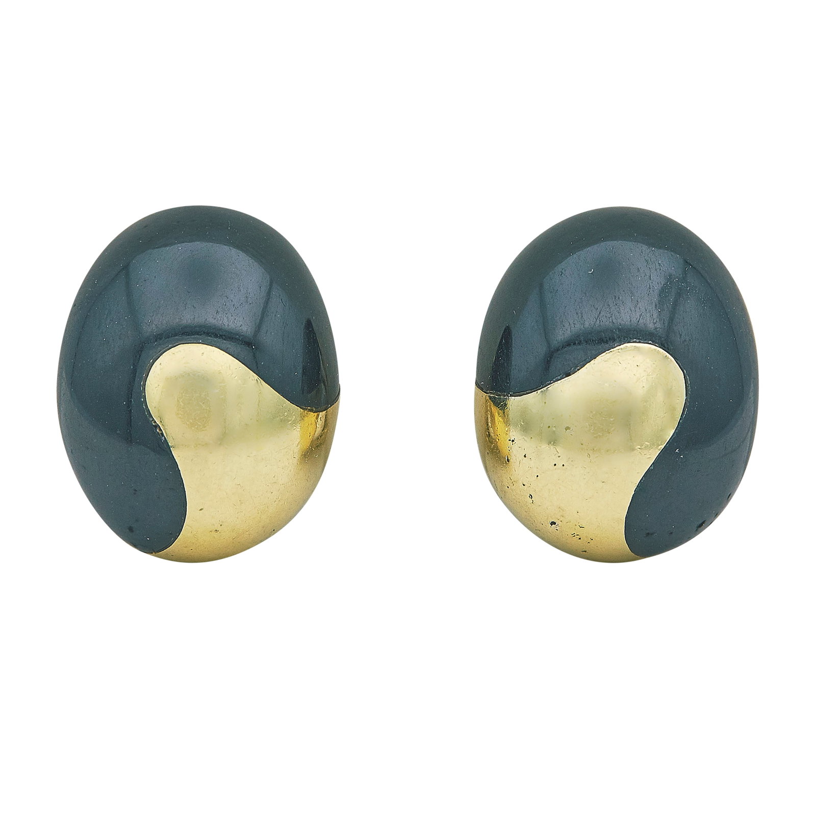 Angela Cummings for Tiffany & Co. 18K Yellow Gold and Black Jade Earrings: BRAND: Angela Cummings for Tiffany & Co.; METAL: 18K Yellow Gold; GEMSTONES: Black Jade; STAMPED: Tiffany & Co., 18KT; CONDITION: Pre-owned, Very Good; ITEM WEIGHT (GRAMS): 15 g; MEASUREMENTS: Earring