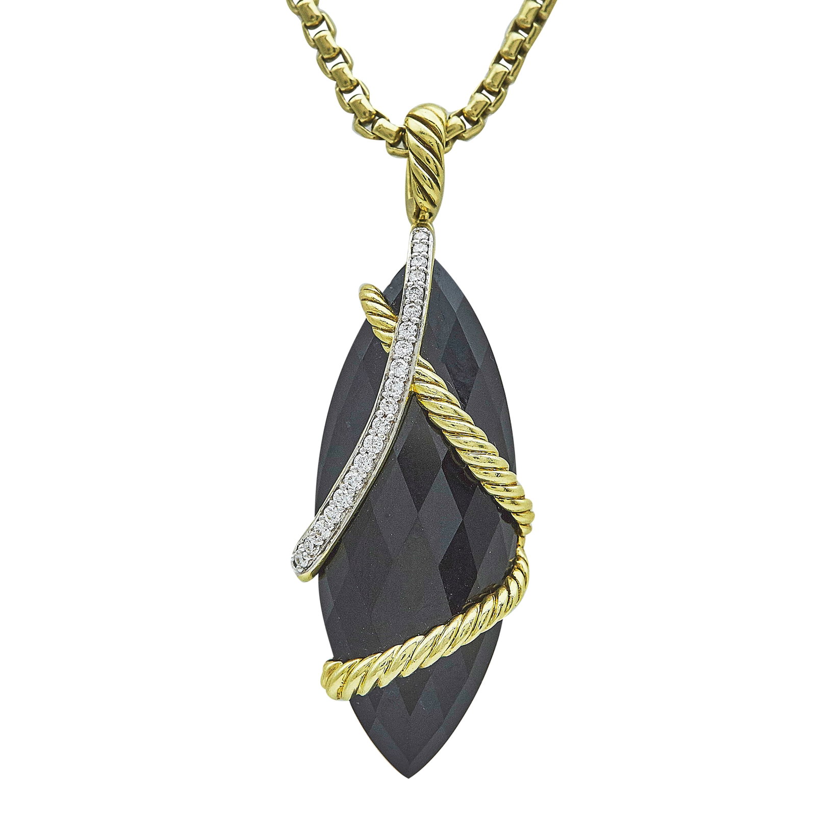 David Yurman 18K Yellow Gold and Diamond Cable Wrapped Onyx Pendant Necklace: BRAND: David Yurman; METAL: 18K Yellow Gold; APPROXIMATE TOTAL DIAMOND WEIGHT: 0.30 ctw; STAMPED: Pendant marked: © D.Y., 750; Clasp marked: Maker's Mark, 750; CONDITION: Pre-owned, Very Good; ITEM W