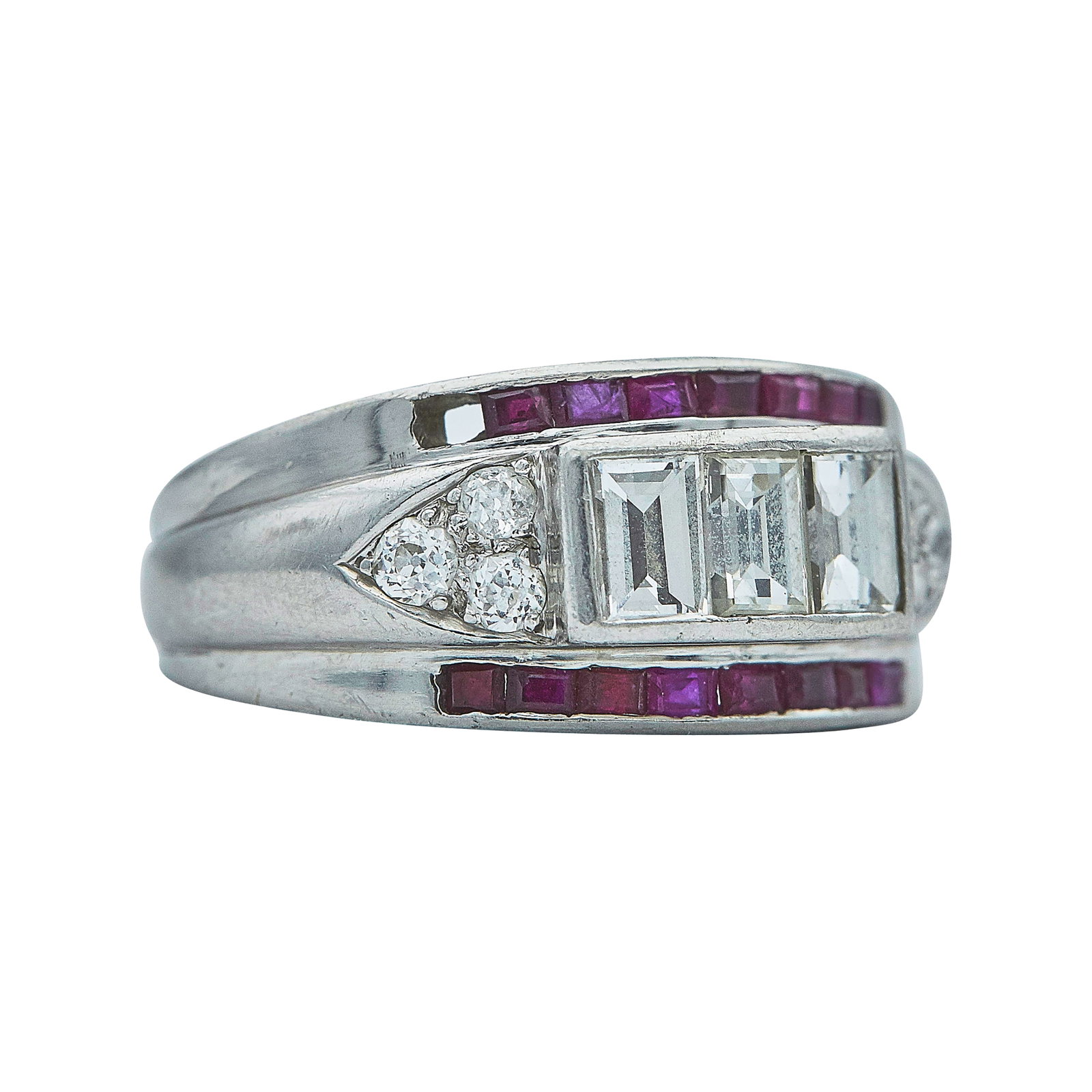 Platinum Art Deco Diamond and Ruby Ring - 2