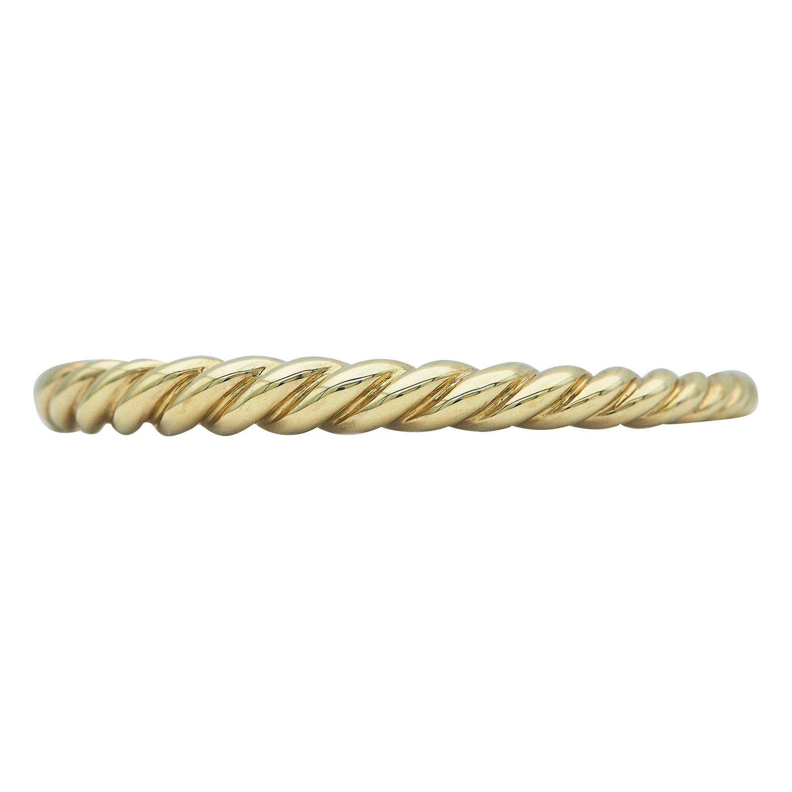 David Yurman 18K Yellow Gold Bangle Bracelet: BRAND: David Yurman; METAL: 18K Yellow Gold; STAMPED: © DY, 750; CONDITION: Pre-owned, Very Good; ITEM WEIGHT (GRAMS): 28.5 g; MEASUREMENTS: Bracelet inner circumference approx. 6 1/2 inches