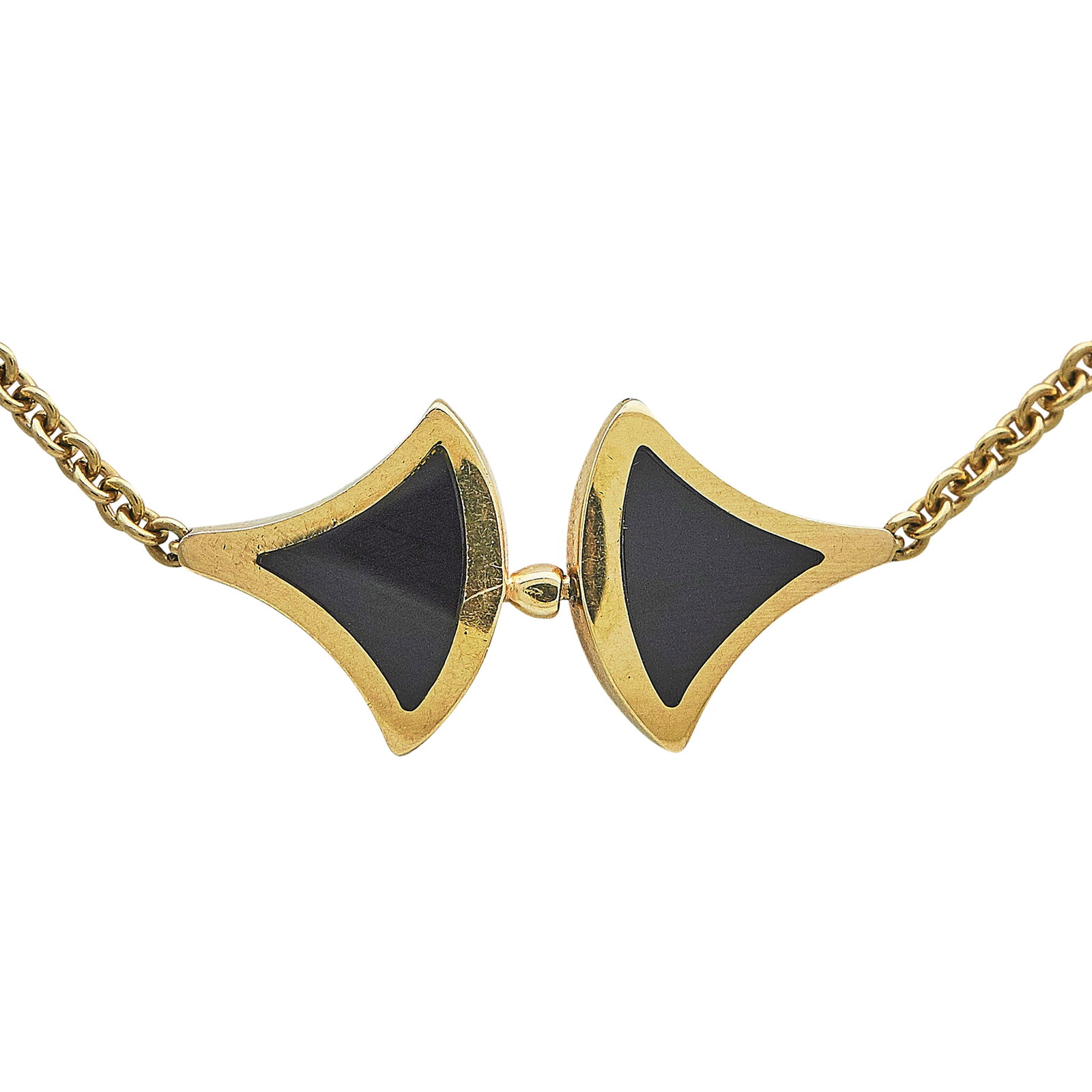 Bulgari Bvlgari Divas' Dream 18K Rose Gold, Mother Of Pearl, and Onyx Necklace: BRAND: Bulgari; COLLECTION: Divas' Dream; METAL: 18K Rose Gold; GEMSTONES: Mother of Pearl and Onyx; STAMPED: Bvlgari, Italian workshop mark, Au750, Made in Italy, Serial number; CONDITION: Pre-owned,