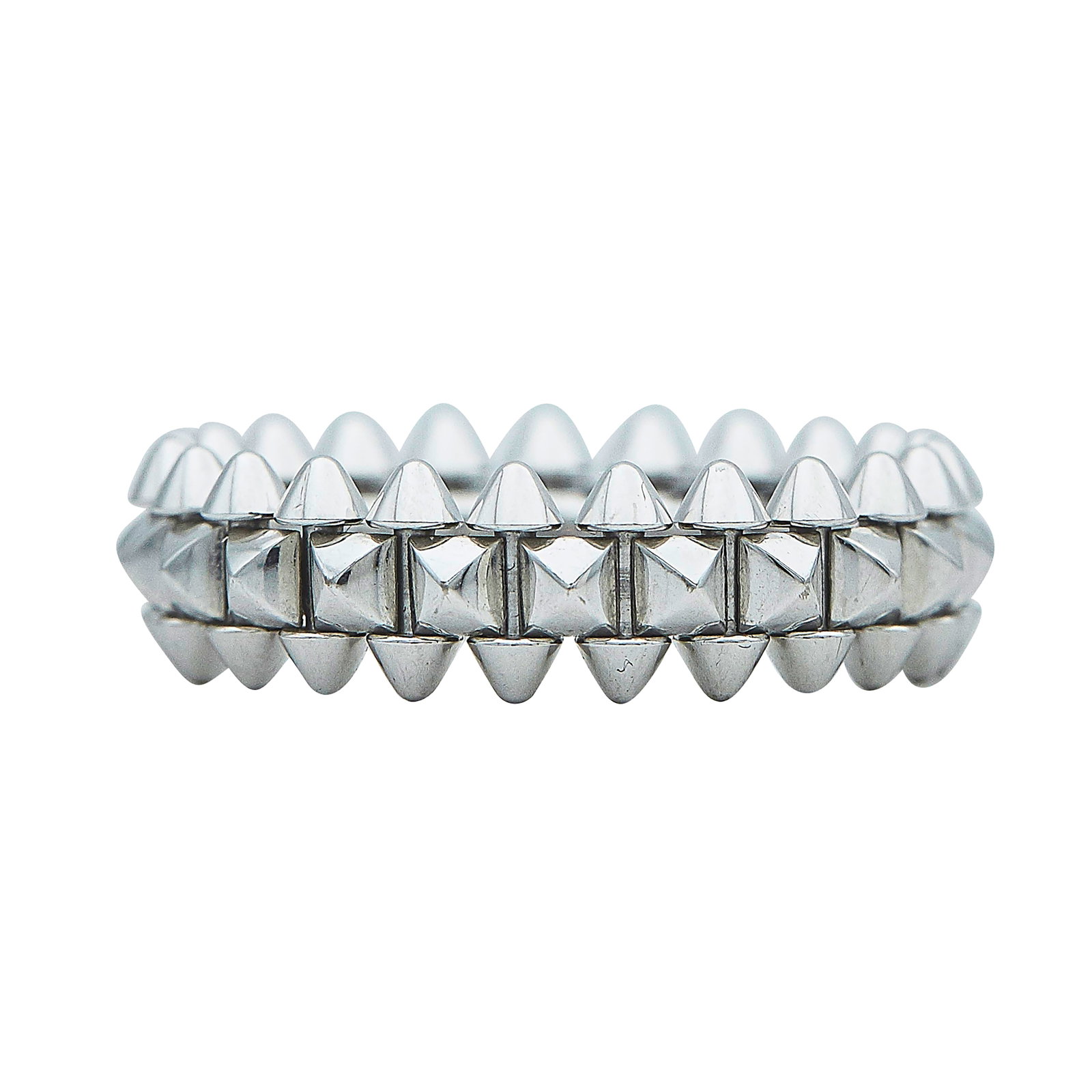 Cartier Clash de Cartier Small Model 18K White Gold Ring: BRAND: Cartier; COLLECTION: Clash de Cartier; METAL: 18K White Gold; STAMPED: © Cartier, 54, Serial number, Au750, Maker's mark; CONDITION: Pre-owned, Very Good; ITEM WEIGHT (GRAMS): 8.9 g; MEASUREME