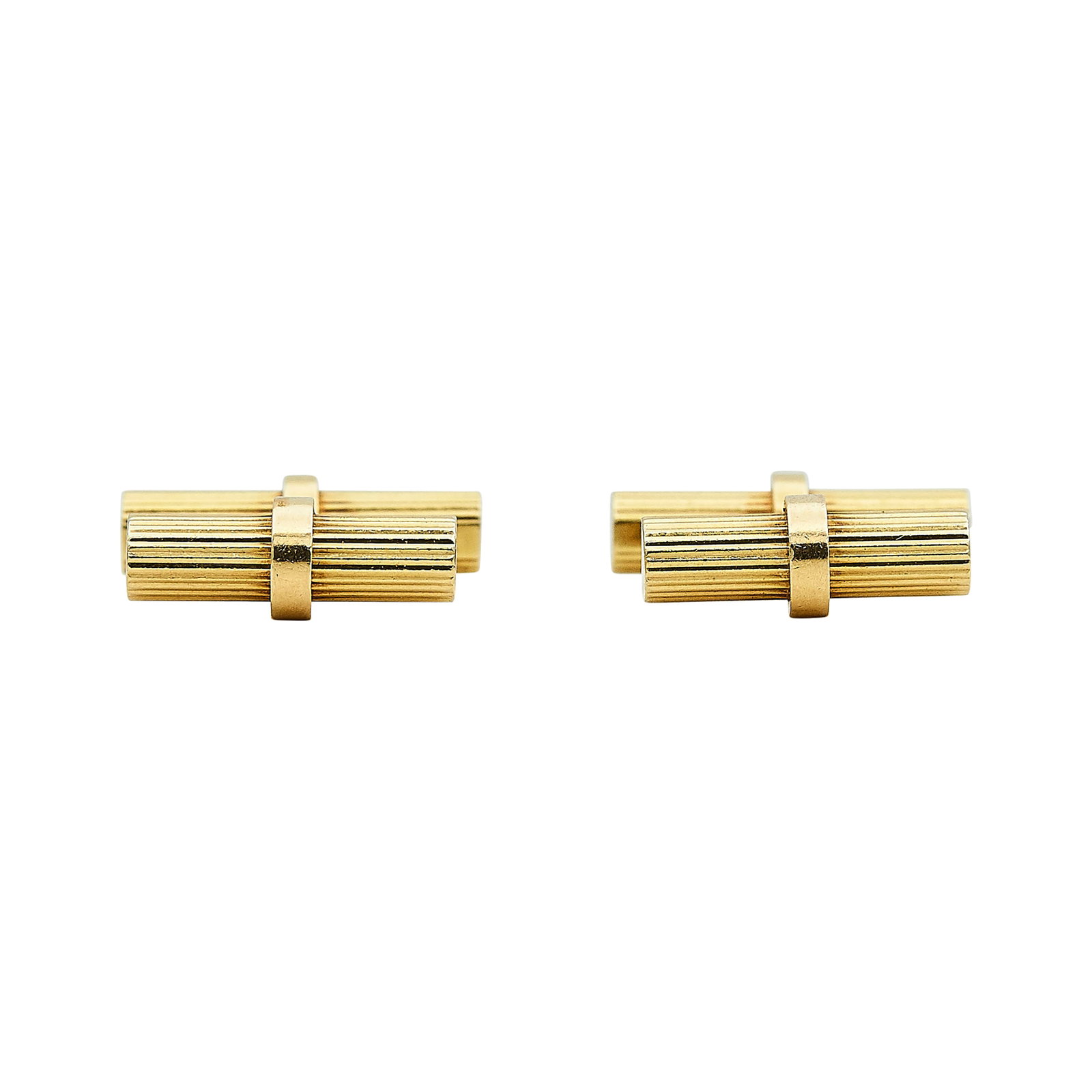 Tiffany & Co. 14K Yellow Gold Bar Cufflinks: BRAND: Tiffany & Co.; METAL: 14K Yellow Gold; STAMPED: Tiffany & Co., 14K; CONDITION: Pre-owned, Very Good; ITEM WEIGHT (GRAMS): 17.3 g; MEASUREMENTS: Cufflinks 1 inch long x 7/8 inch wide