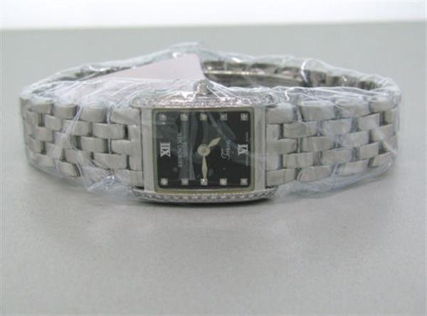 Raymond Weil Womens Tosca Diamond Watch 5874DBD BK: Brand Name: Raymond WeilGender Women'sFastener Type Deployment, hiddenDial Color BlackMovement QuartzMaterial SilverCase : 18mm X 25mmNo Box / No PapersGuaranteed Authentic