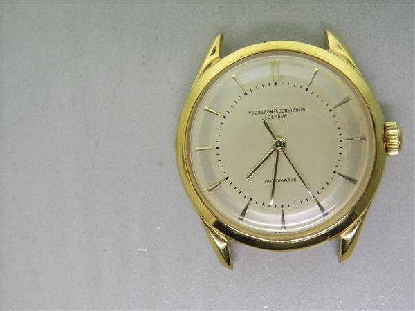 Vacheron Constantin 18k Gold Watch cal. P1019: Vacheron Constantin waterproof case 18k gold . Case - 35mm in diameter. Dial,case signed. Cal. p1019. weight - 34.1g
