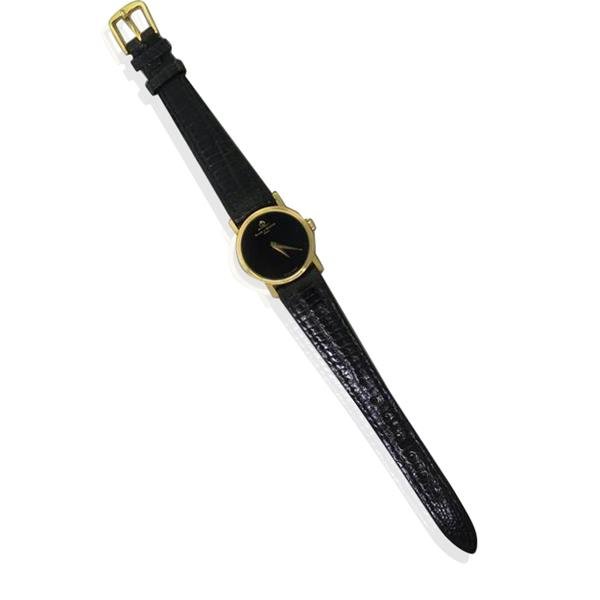 Baume & Mercier 18K Gold Strap Watch: Baume & Mercier 18K Gold Lizard Strap Watch Manual wild movement. Working order.