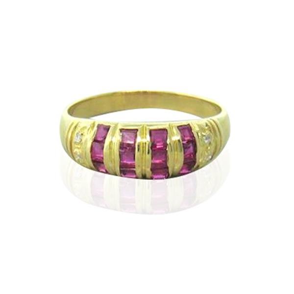 18K Gold Ruby Diamond Ring: Ring size 6 1/4, 6.2mm at widest point. Marked 750, Weight - 3.3g