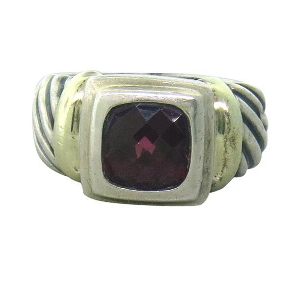David Yurman Sterling Red Stone Cable Ring: Ring size 5, ring top is 11mm x 11mm.One dent on the side of the stone. Red gemstone - 7.3mm x 7.2mm. Marked D.Yurman,925. weight - 6.1gr