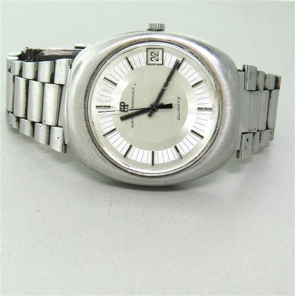 Girard Perregaux Stainless Steel Watch: Case - 37mm excl crown x 41mm. Quartz movement - not running. Scratches on crystal, needs replacement. Date at 3 o'clock, center second hand.Watches are guaranteed to be in running order, if descr