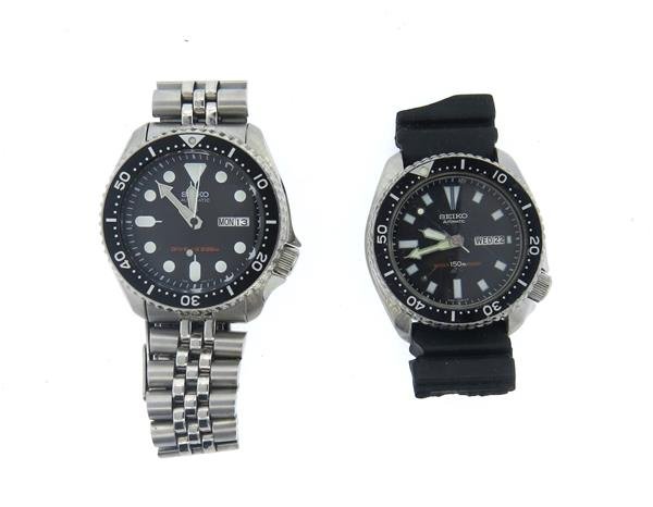 Seiko Automatic Day Date Watch Lot of 2: Lot of 2 Seiko automatic watches. Cases are 41mm in diameter. luminous markers, day and date at 3 o'clock. One running, one not running. One watch is missing band.Watches are guaranteed to be in r