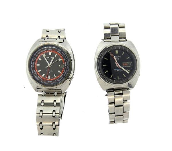 Seiko Automatic Watch lot of 2: Lot of 2 Seiko watches. Both automatic - in running order. Day date at 3 o'clock, center second hands.Color stones have not been tested for color and clarity enhancement,unless stated otherwise. W